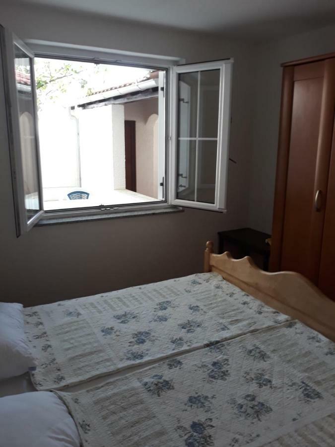 Apartman Grospic 2 Cesarica Exteriér fotografie